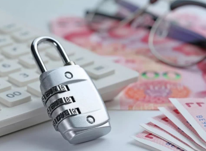 信用卡逾期了法院会起诉持卡人吗？